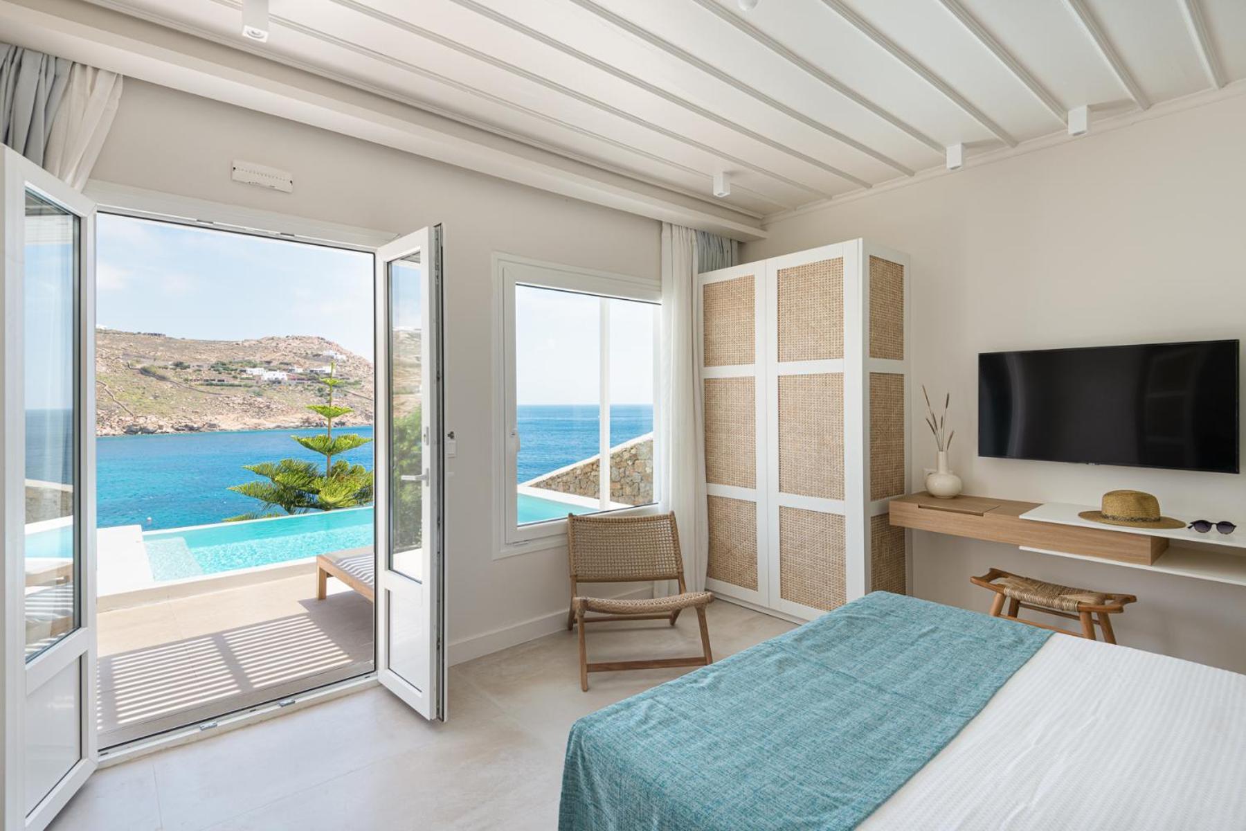 Guest house Etesians & 3*