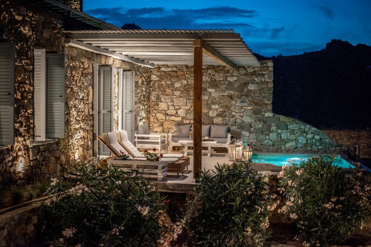 Etesians & Guest house Super Paradise Beach (Mykonos)